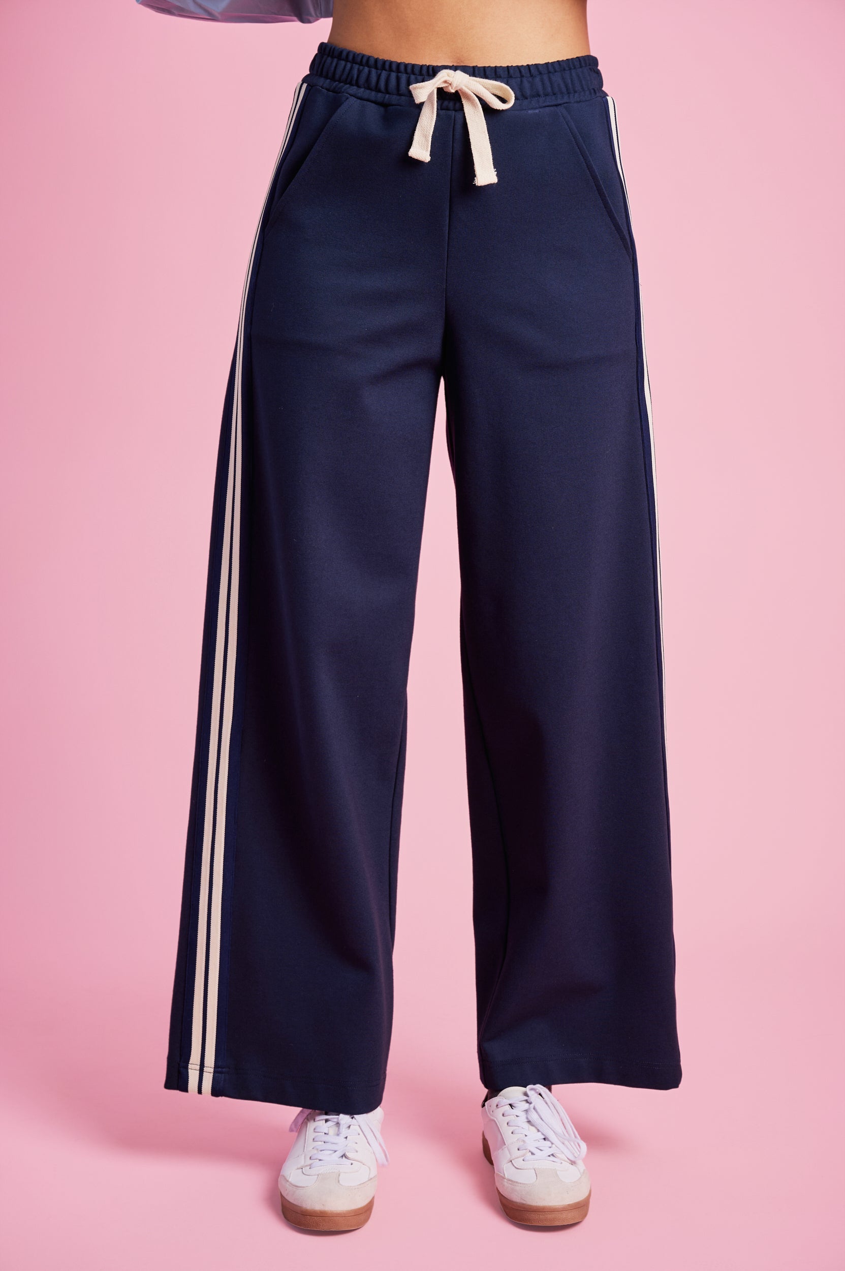 Contrast Cruise Pants