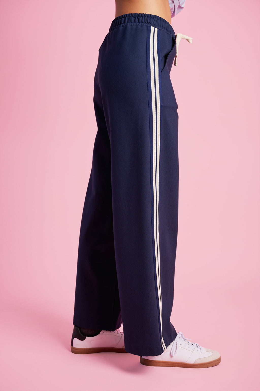 Contrast Cruise Pants